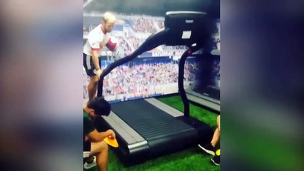 Koşu bandında top koşturmak...