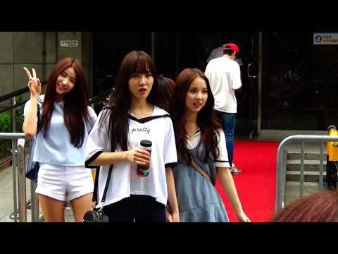 150731 GFRIEND leaving after Music Bank recording @Kpopmap