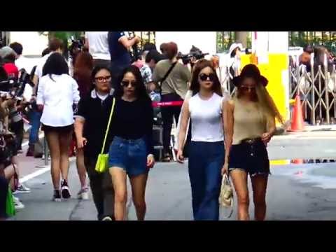 Behind-Music Bank