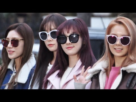 160129 Stellar arriving at Music Bank @Kpopmap