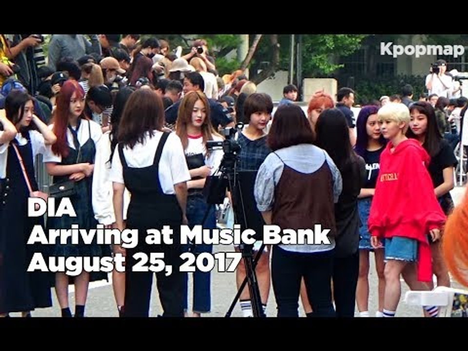 170825 DIA (다이아) arriving at Music Bank @Kpopmap