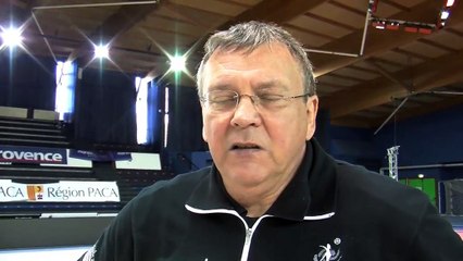 L'avant match Istres-Chamalières avec Jean-Pierre Staelens, Odette N'Doye et Evelyne Delogu