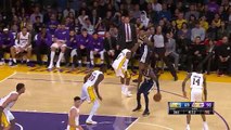 Lakers' Big Block And Pass Leads To Slick Alley-Oop