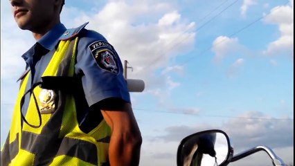 18 Байкер послал нахй ГАИшника _ Biker offends Policeman