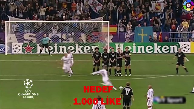 Nacho Fernandez, David Beckhamın Efsane frikik golünü atmaya çalışıyor