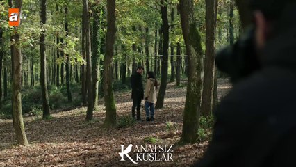 Zeynep’i teselli eden Onur! - Kanatsız Kuşlar 23.Bölüm