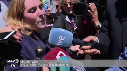 Familiares recebem aos prantos notícia da explosão