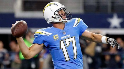Philip Rivers dishes out a sidearm special to Hunter Henry for 27 yards