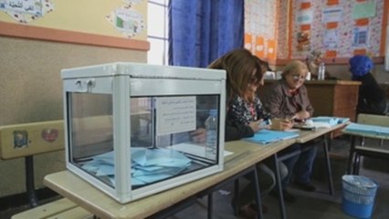 La alta abstención vuelve a dominar las elecciones en Argelia