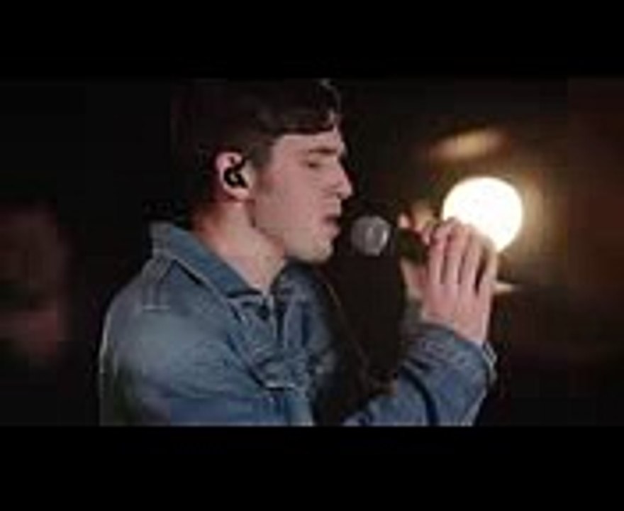 Lauv - A Different Way (Live on the Honda Stage at iHeartRadio Austin) (1)