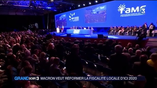 Congrès des maires : Emmanuel Macron annonce une refonte de la fiscalité locale