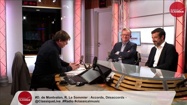 Macron est du genre à se jeter dans l'arène. Régis Le Sommier (24/11/2017)