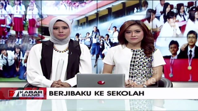 Jembatan Putus Sejak 2015, Para Siswa SD Terjang Sungai Demi Sekolah