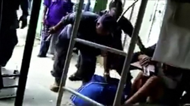 Des barres métalliques pour accélérer l'évacuation du camp australien de réfugiés de Manus