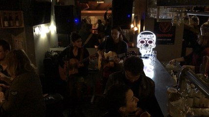 Le festival Bar-bars débarque