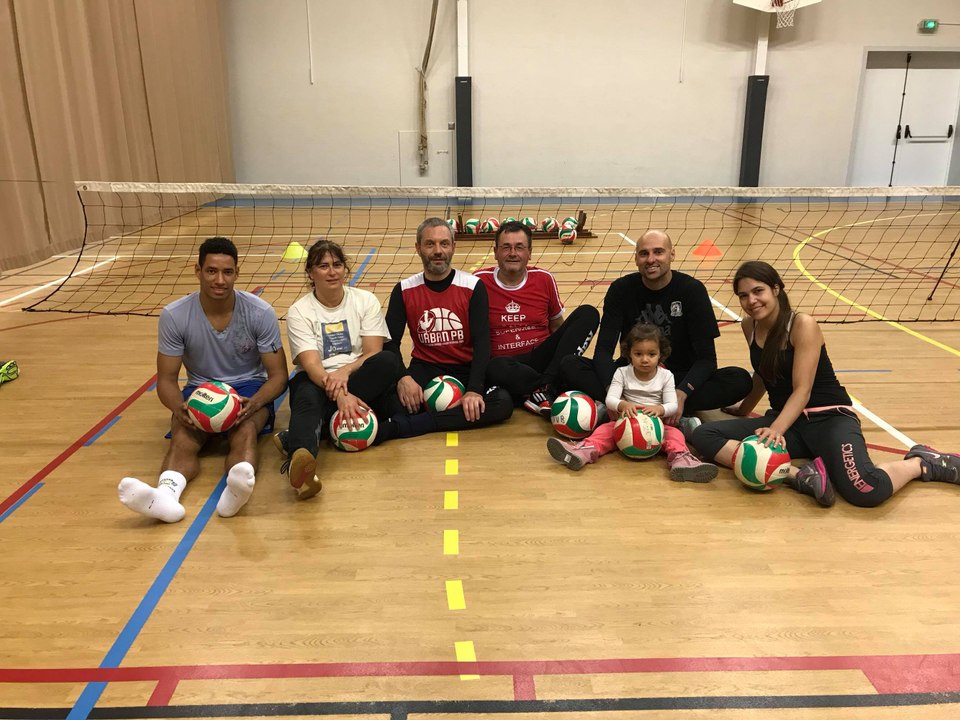 Entrainement de volley assis au Stade Poitevin Volley Ball