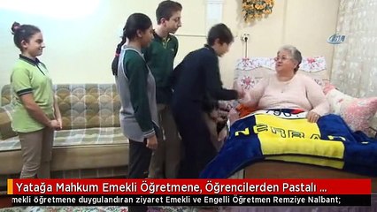 Yatağa Mahkum Emekli Öğretmene, Öğrencilerden Pastalı Kutlama