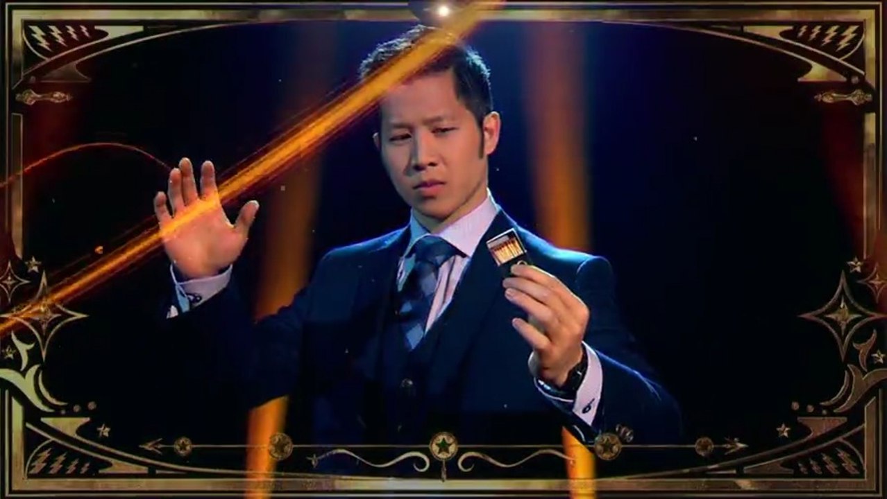 Incredible Magician Wonderful Magic Tricks!