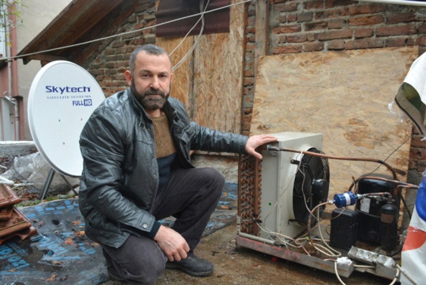 Türk Mucit, Buzdolabı Motoruyla Evi Isıtan Sistem Geliştirdi - Dailymotion  Video
