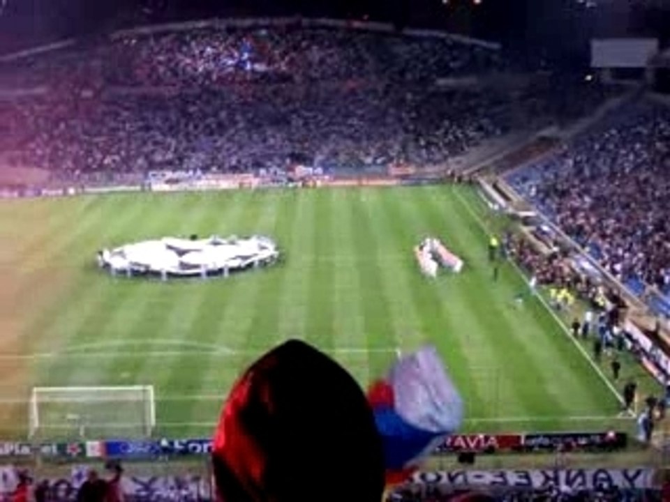 entrée des joueurs OM - Besiktas LDC 07 - 08