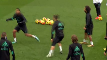 Cristiano Ronaldo does NOT like being in the middle of a rondo 