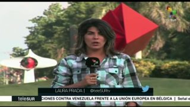 Jóvenes cubanos participan en organización de las elecciones