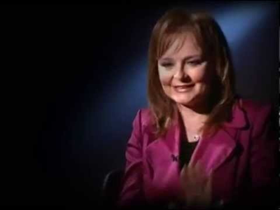 نهال كمال زوجة عبد الرحمن الأبنودي تكشف عن عقده ومواهبه المدفونه