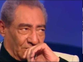 عبد الرحمن الأبنودي #  افضل المرأه الذكية عن المرأه الجميلة