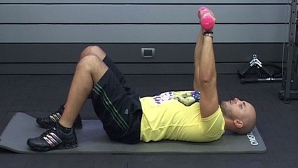 تمارين سهلة لعضلات الصدر