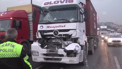 Zincirleme Trafik Kazası: 3 Yaralı