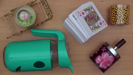 EXPERIMENT HYDRAULIC PRESS 100 TON vs 500 POKER Plastic Playing Cards