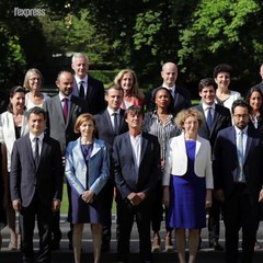 Remaniement: ça bouge (un peu) au gouvernement