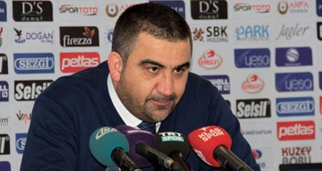 Ümit Özat Maç Sonunda İsyan Etti