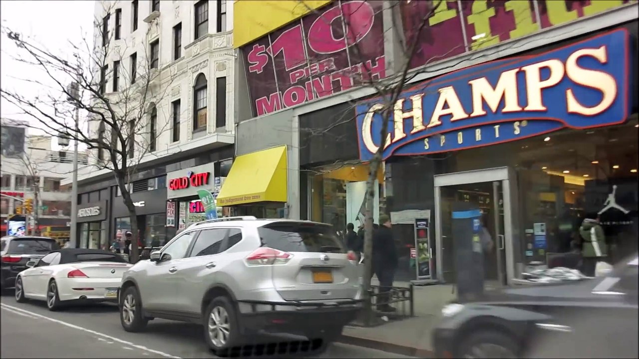THE APOLLO THEATER  125TH ST IN HARLEM