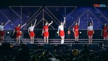 饭拍韩国女团热舞现场, 很受欢迎的一首歌!_高清(00h02m55s-00h02m57s)