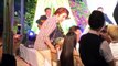 Kiều Minh Tuấn ôm hôn Cát phượng khi nhận được hoa cưới từ Kelvin Khánh - Khởi My