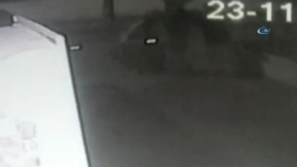 Kadıköy'de Klima Hırsızları Kamerada