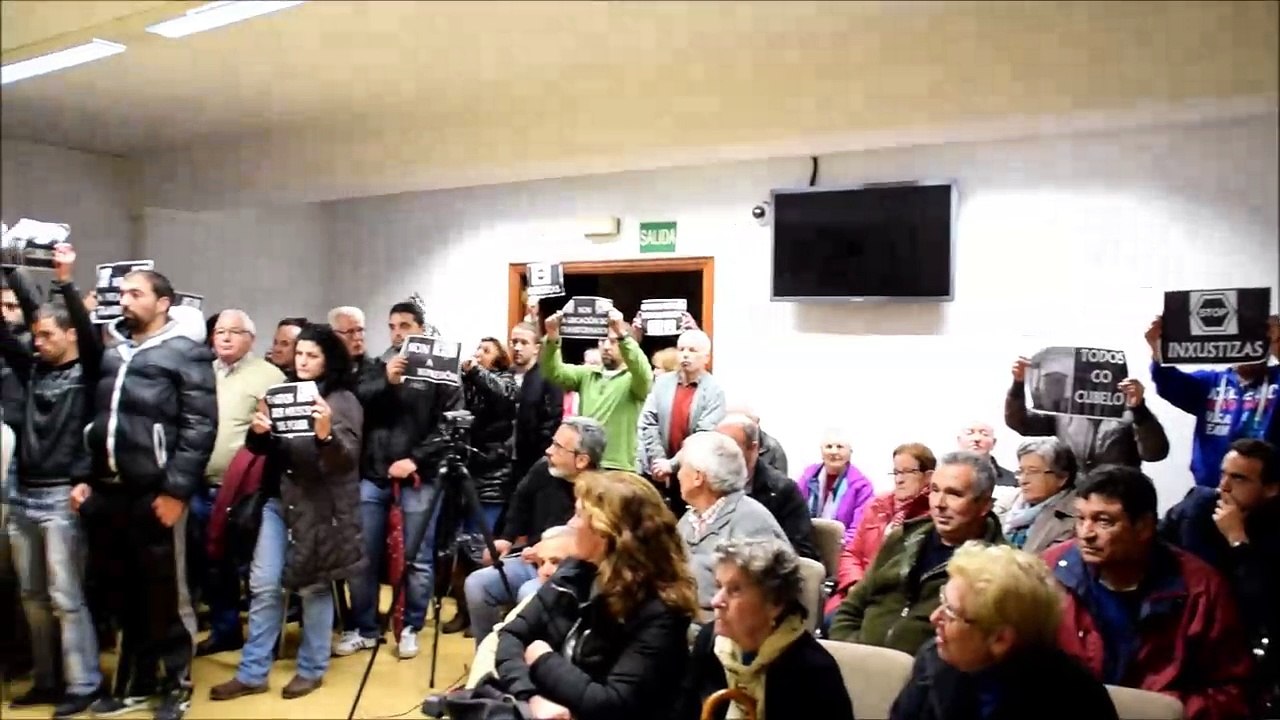 Veciños do Cubelo no pleno