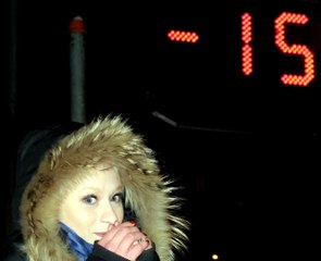 Erzurum Buz Tuttu! Termometreler -15'i Gösterdi