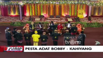 Ikut Manortor, Jokowi Disambut Sebagai Raja bukan Presiden