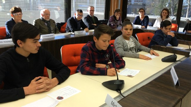 Le nouveau conseil municipal des jeunes de Cholet