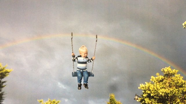 Les étonnants amateurs : l’art de la retouche photo