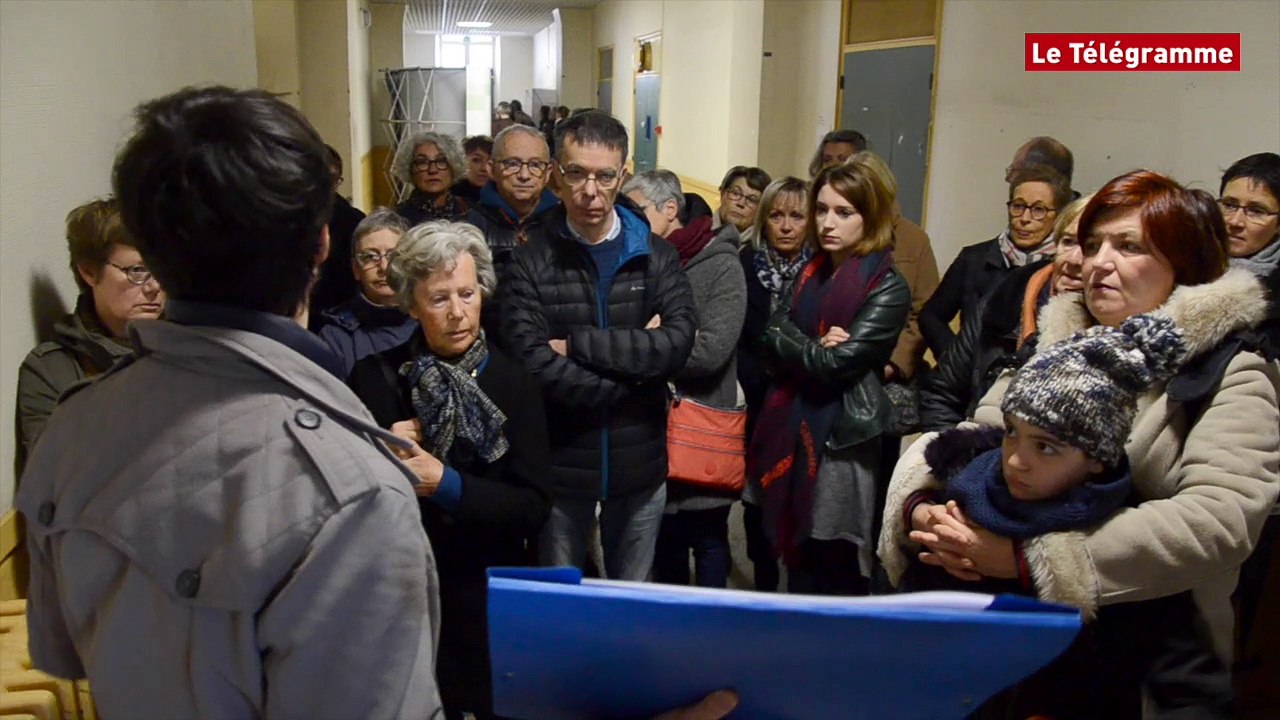Rennes. Visite du site de l'Hôtel-Dieu avant sa transformation