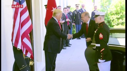 ABD basını: Trump yönetimi YPG'ye silah desteğini kesiyor