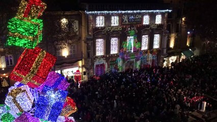 Coup d'envoi brillant des illuminations à Salon