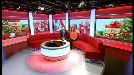 Majka koja je svojoj djeci kupila 85 poklona za Božić, ove godine planira pokloniti još više!