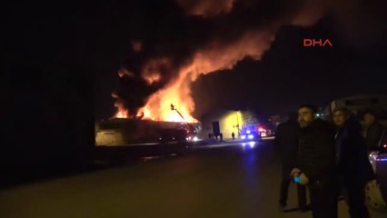 Eskişehir'de Mobilya İmalathanesinde Yangın