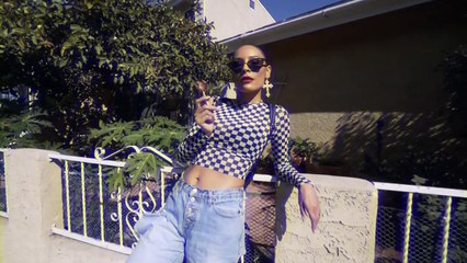 STREET STYLE LOOK BOOK 2017 | DESI PERKINS feat. Tia