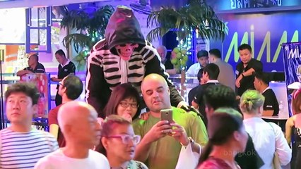 Pattaya Nightlife & Beaches 🌴 | Vlog 200 Special