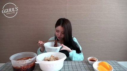 블랙데이 특집 짜장면 + 탕수육 먹방이에요~ ^^ 리얼사운드(real sound) 이팅사운드(eating sound) 노토킹(no talking)